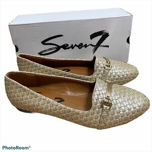 Seven7 Gigi Buckle Loafers Gold Woven NIB Sz 9